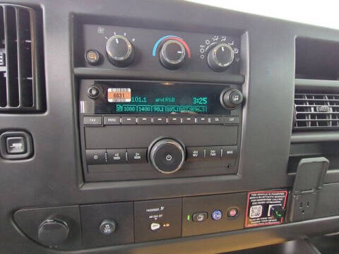 2025 Chevrolet Express 2500