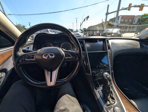 2018 Infiniti Q50 3.0T Luxe