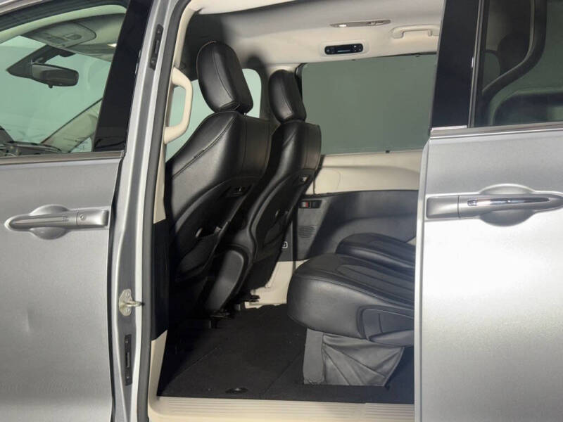 2018 Chrysler Pacifica Touring L