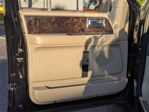 2016 Lincoln Navigator L Select