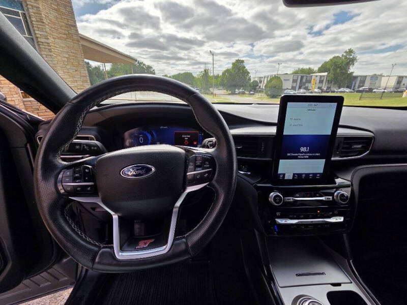 2021 Ford Explorer ST