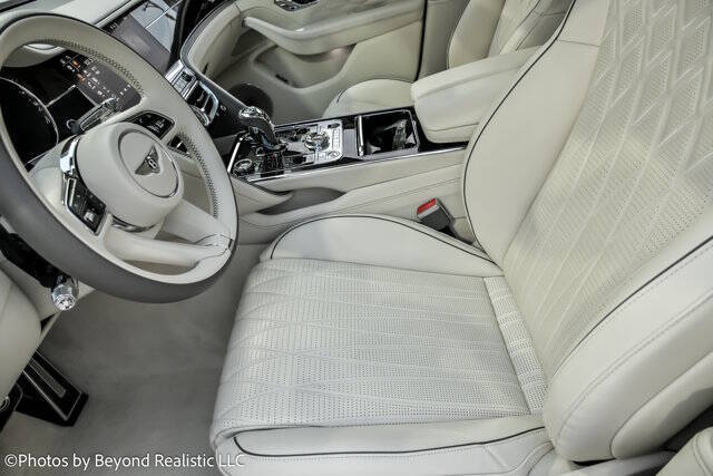 2021 Bentley Flying Spur V8