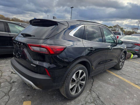 2024 Ford Escape Platinum