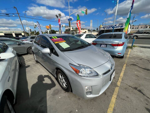 2011 Toyota Prius for sale at ROMO'S AUTO SALES in Los Angeles CA