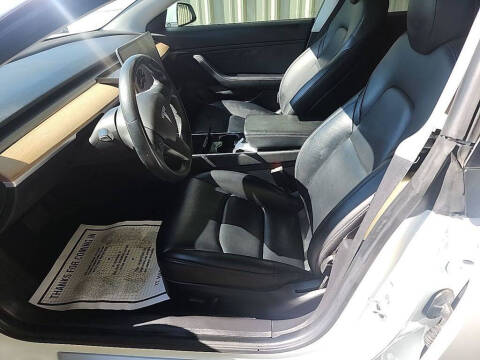 2019 Tesla Model 3 Standard Range Plus