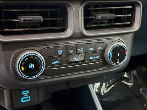 2024 Ford Maverick XL