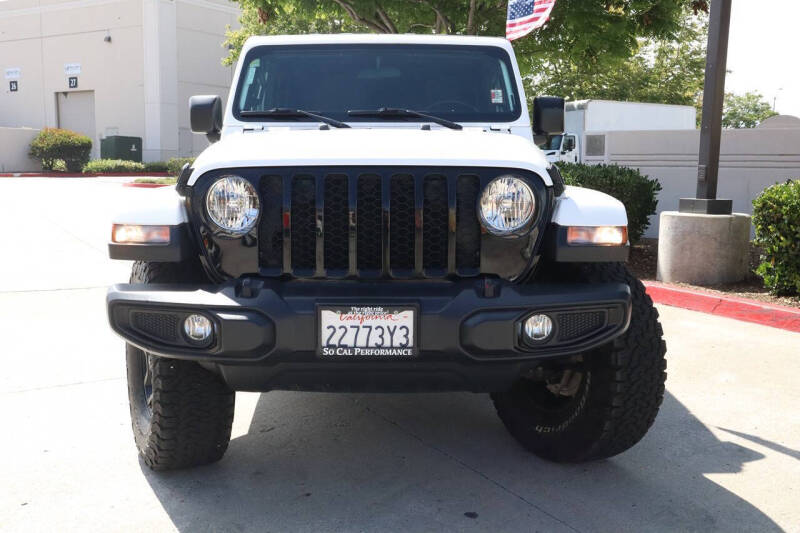 2022 Jeep Gladiator Willys