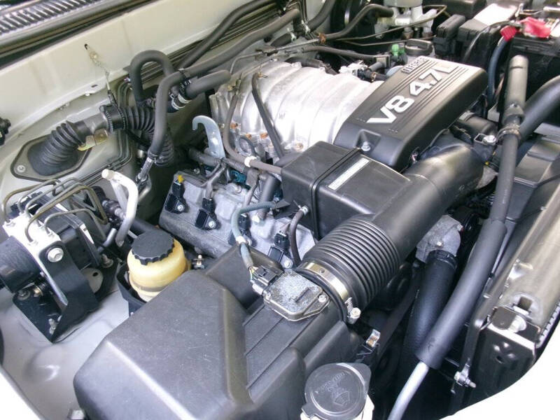 2003 Toyota Sequoia SR5