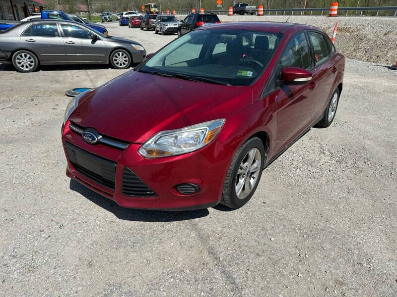 2014 Ford Focus for sale at LEE'S USED CARS INC in Ashland KY