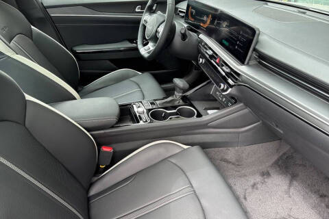 2026 Kia K5