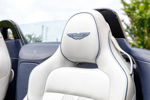 2026 Aston Martin Vantage Roadster