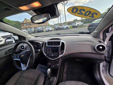 2020 Chevrolet Sonic LT