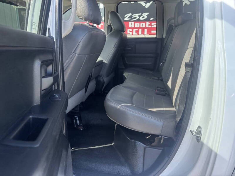 2018 RAM 1500 Express