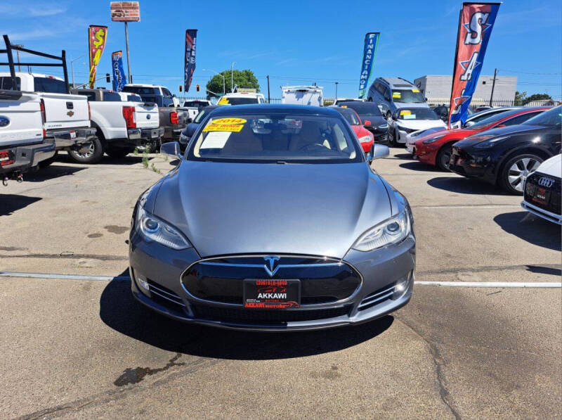 2014 Tesla Model S