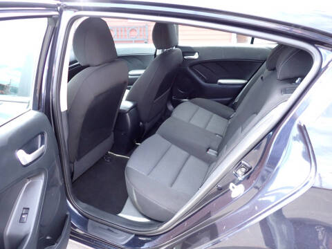 2017 Kia Forte5 LX