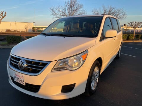 2012 Volkswagen Routan