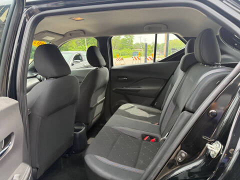 2020 Nissan Kicks SV
