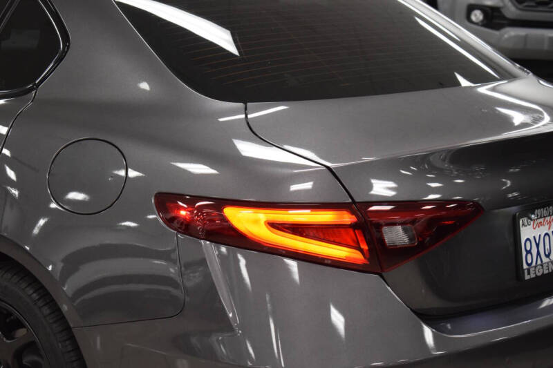 2021 Alfa Romeo Giulia Sprint