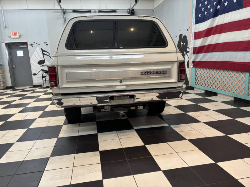 1985 Dodge Ramcharger