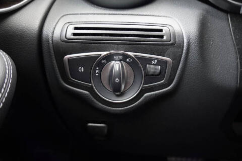 2021 Mercedes-Benz GLC GLC 300