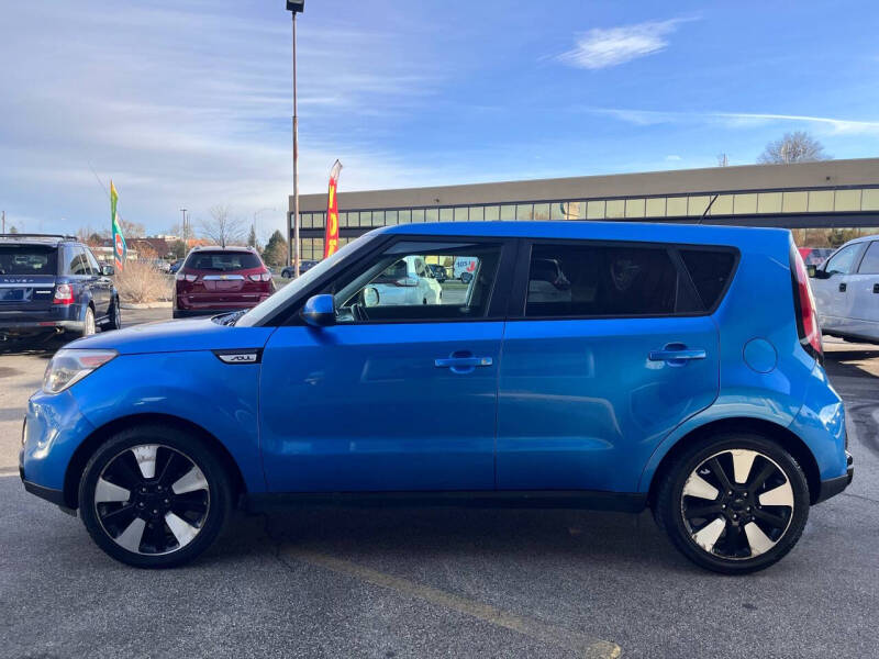 2016 Kia Soul + photo 3