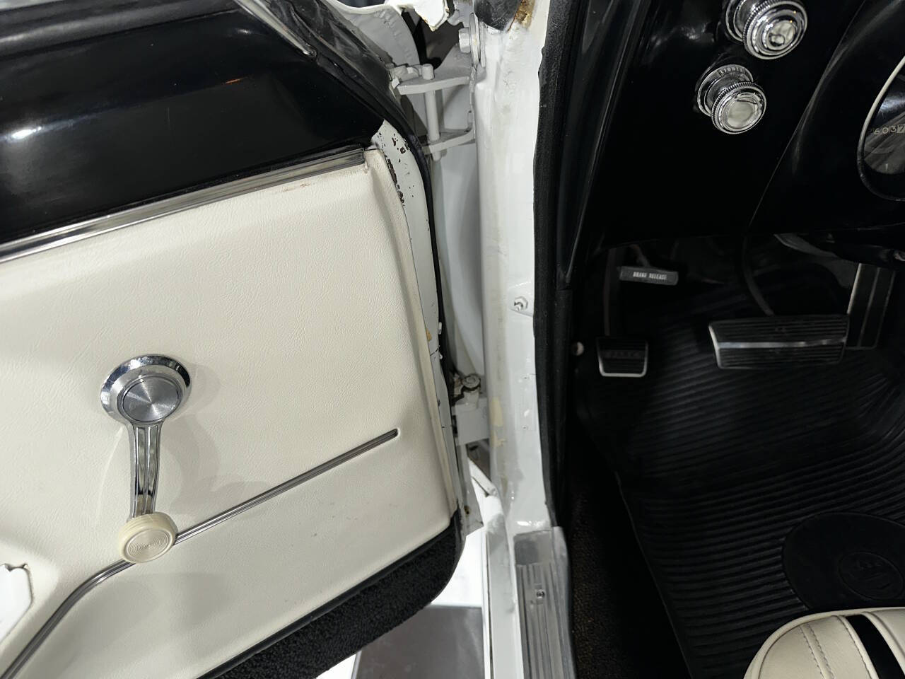 1967 Chevrolet Camaro 41