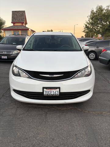 2017 Chrysler Pacifica Touring