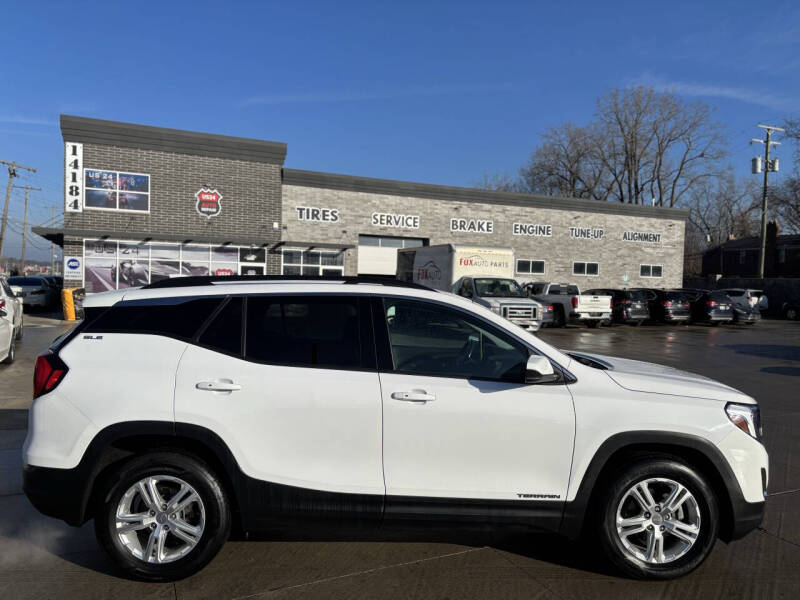 2020 GMC Terrain SLE