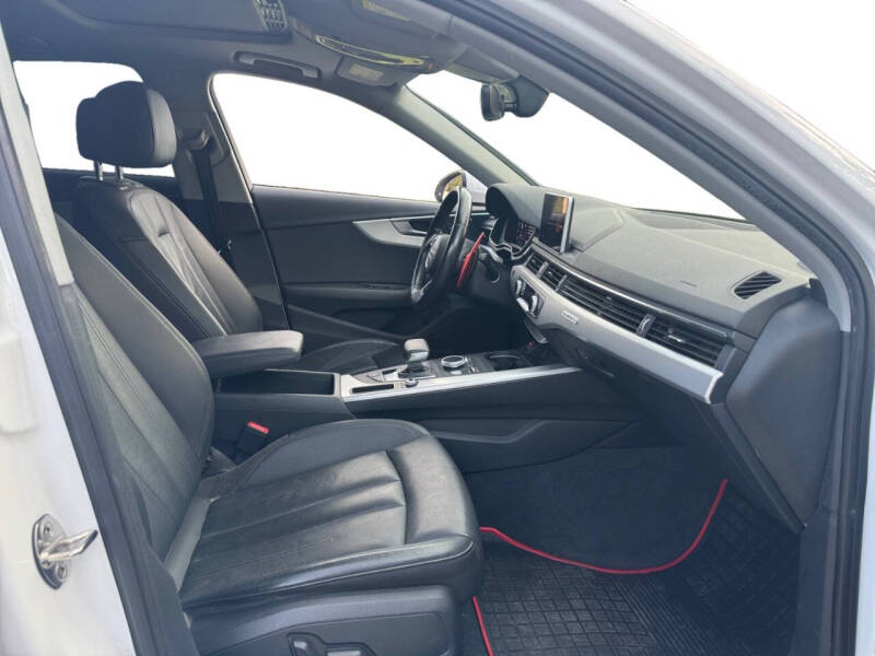 2017 Audi A4 2.0T quattro Premium