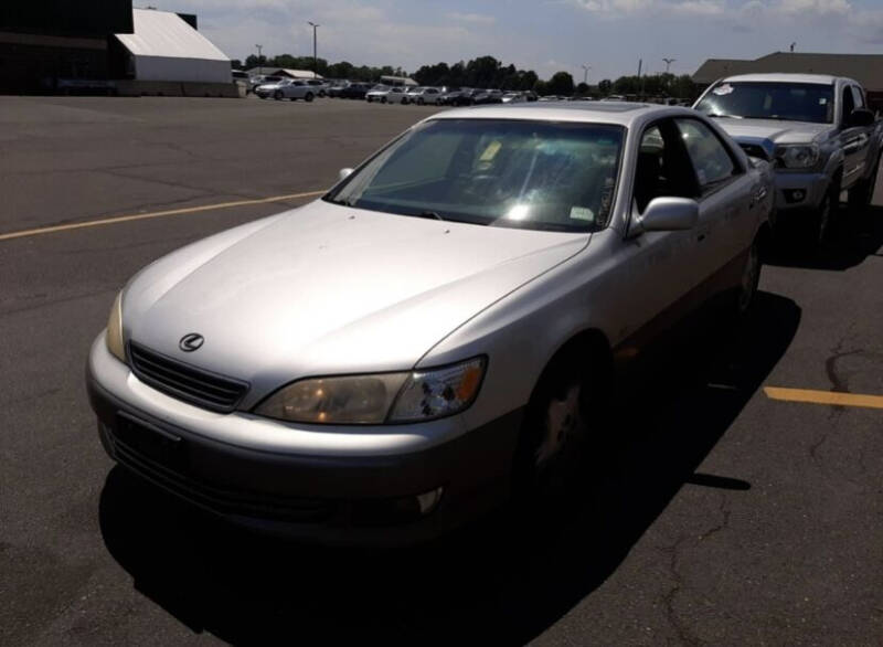 2000 Lexus ES 300 for sale at T & Q Auto in Cohoes NY