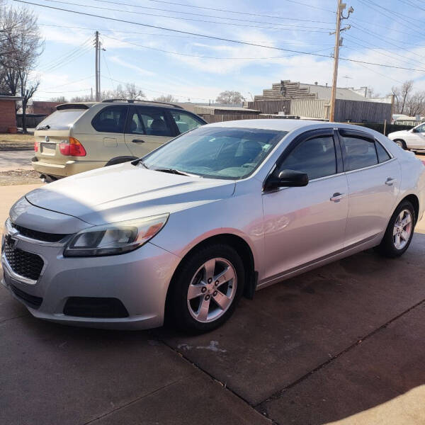 2014 Chevrolet Malibu for sale at ADVANTAGE AUTO SALES in Enid OK