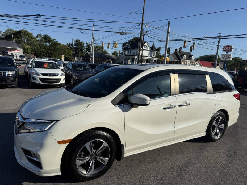 2019 Honda Odyssey Touring's photo