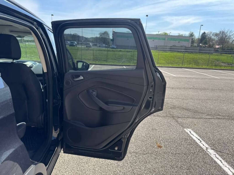 2014 Ford Escape SE