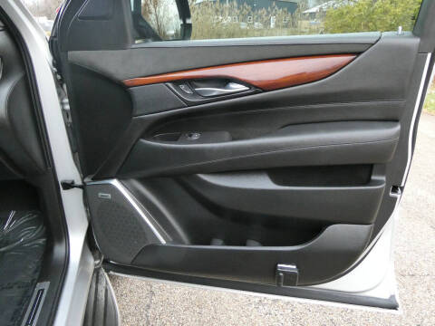 2015 Cadillac Escalade ESV Luxury