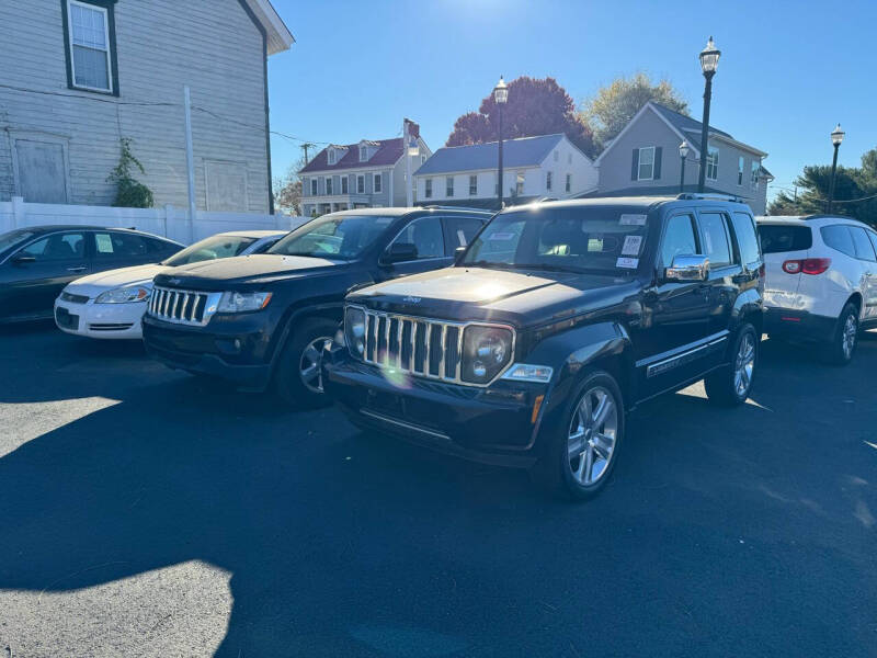 Image 9 of 2011 Jeep Liberty Sport Jet