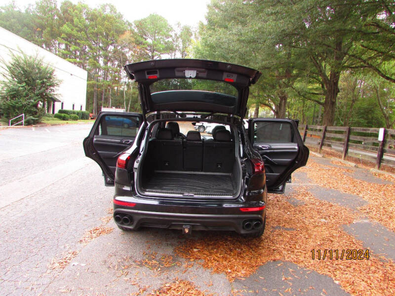 2016 Porsche Cayenne Turbo S