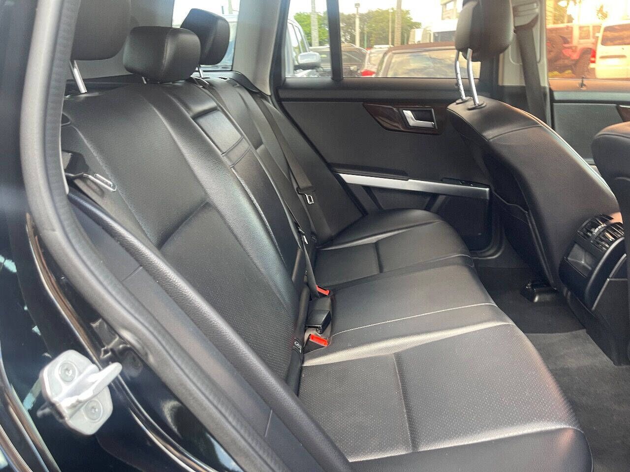 2015 MERCEDES-BENZ GLK-Class SUV / Crossover - $15,900