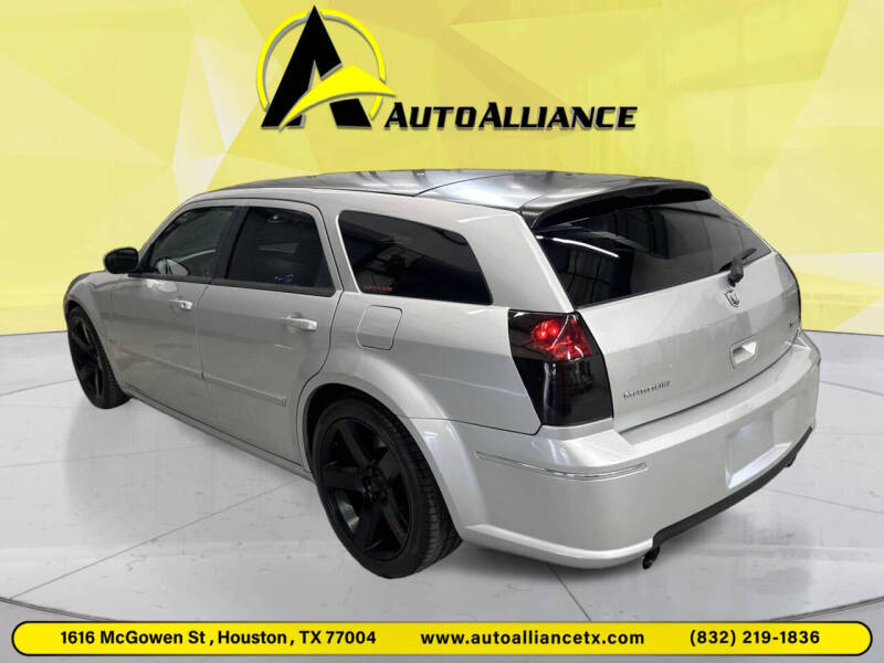 2006 Dodge Magnum SRT-8