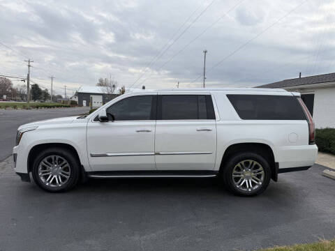 2018 Cadillac Escalade ESV Standard