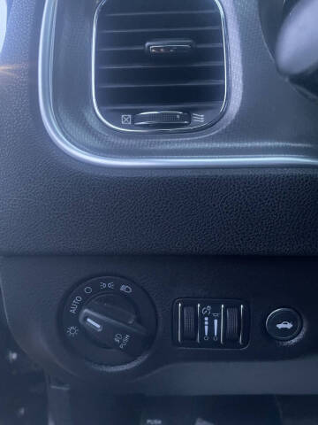 2013 Dodge Charger SXT Plus