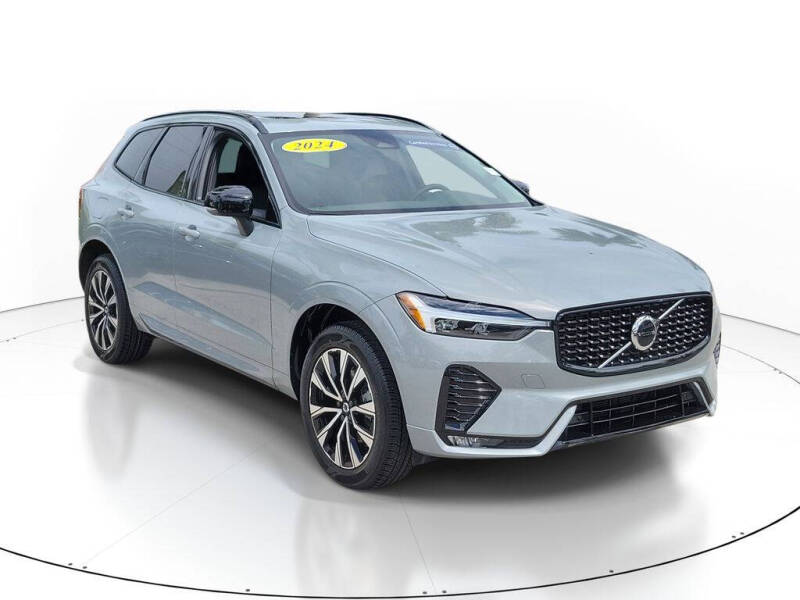 2024 Volvo XC60 B5 Core Dark Theme