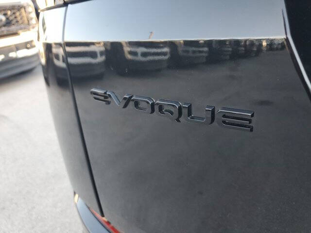 2024 Land Rover Range Rover Evoque P250 Dynamic SE