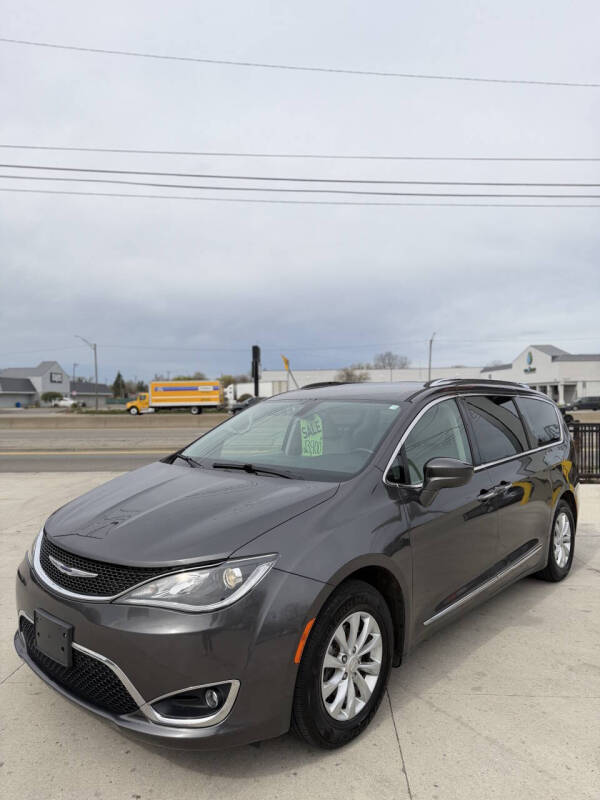 2019 Chrysler Pacifica Touring L