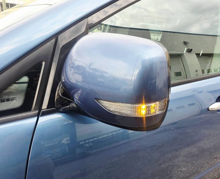 2009 Subaru Tribeca 5-Pass.