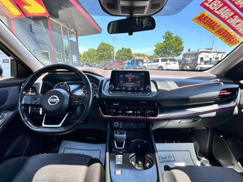 2021 Nissan Rogue SV