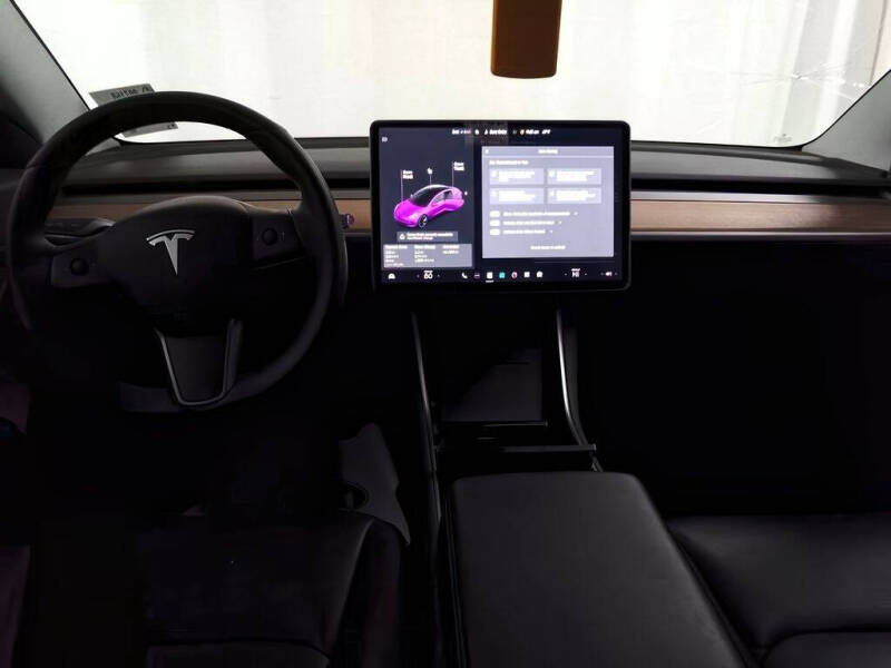 2019 Tesla Model 3 Mid Range