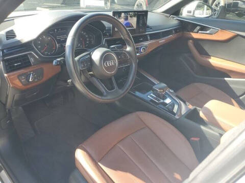 2022 Audi A4 quattro Premium 40 TFSI