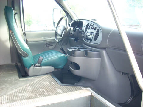 2007 Ford E-Series E-450 SD