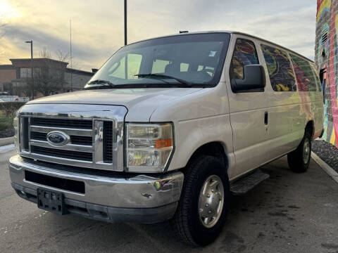 2010 Ford E-Series E-350 SD XLT