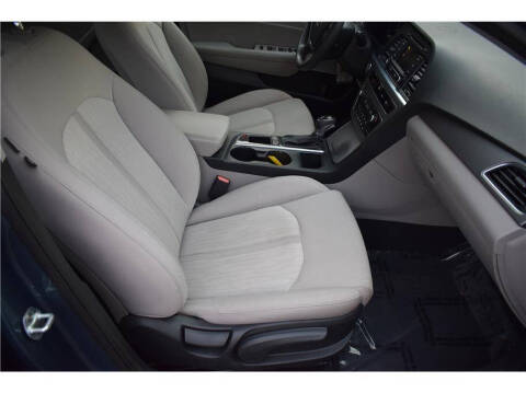 2016 Hyundai Sonata Hybrid SE